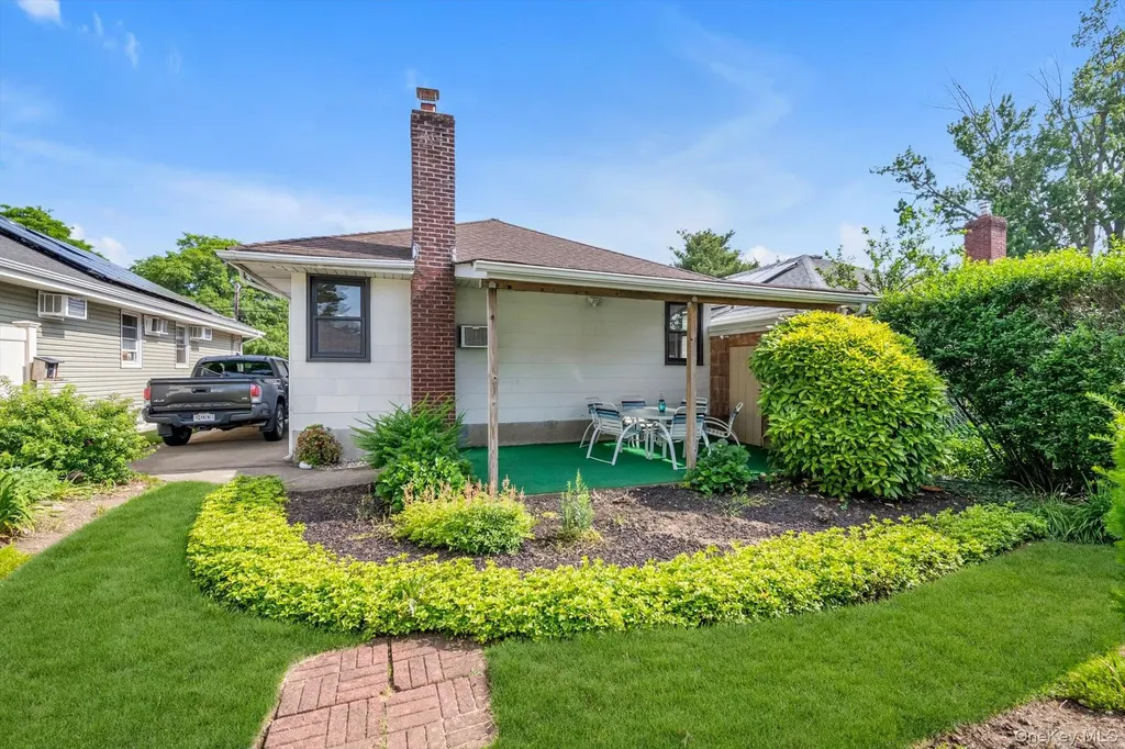 57 Lawrence Road Hempstead NY 11550