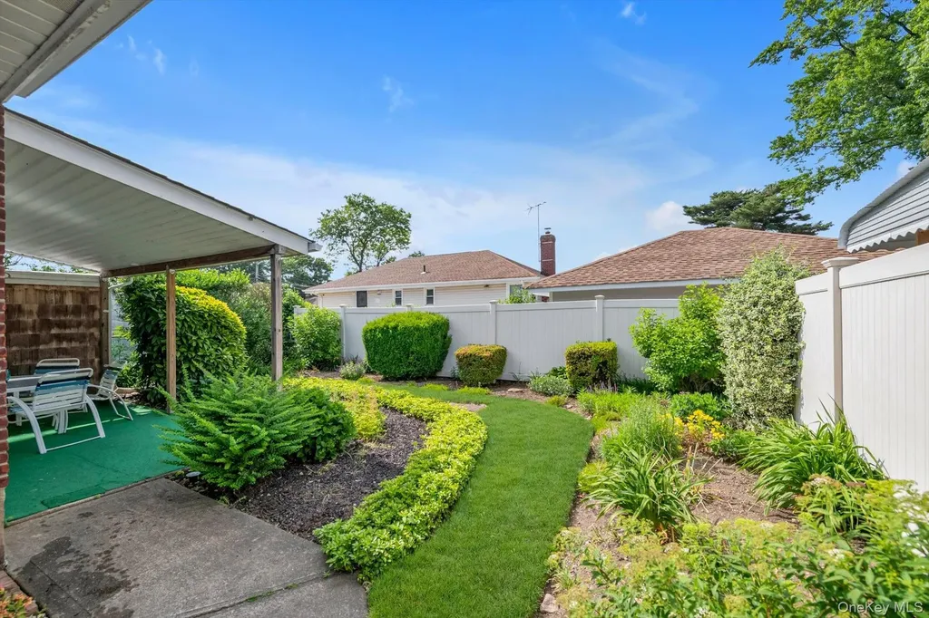 57 Lawrence Road Hempstead NY 11550