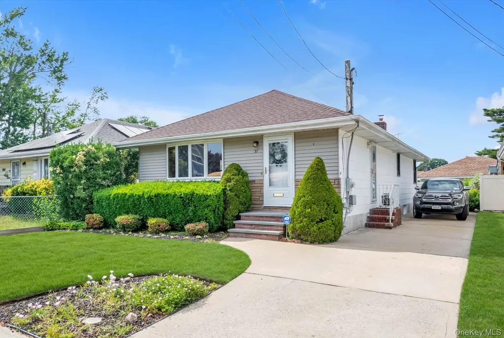 57 Lawrence Road Hempstead NY 11550