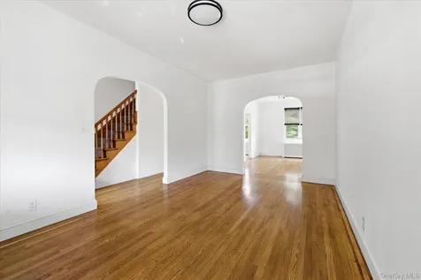 52-37 39th Avenue Sunnyside NY 11104