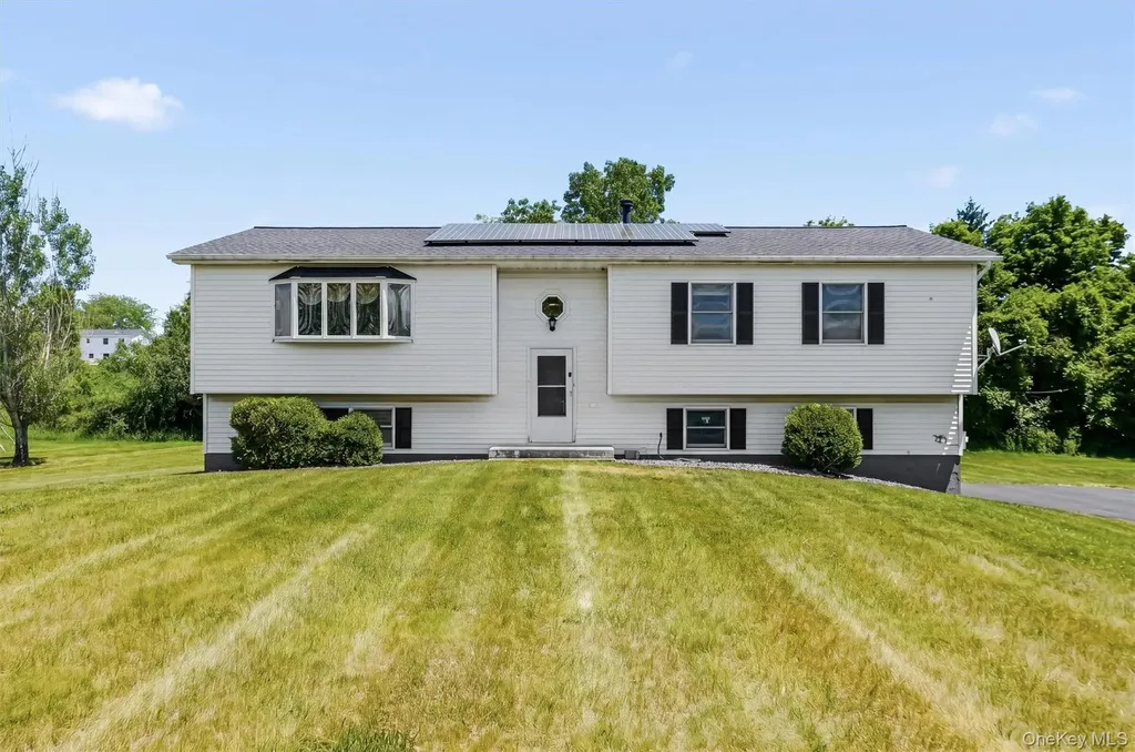 33 Dunn Lane Poughquag NY 12570