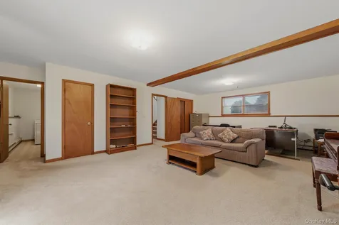 33 Dunn Lane Poughquag NY 12570