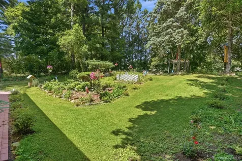 23 Dupay Road Pleasant Valley NY 12569