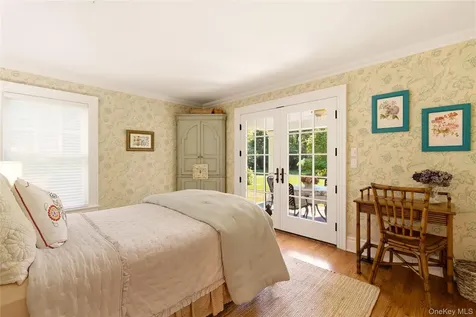 209 Brookville Road Brookville NY 11545