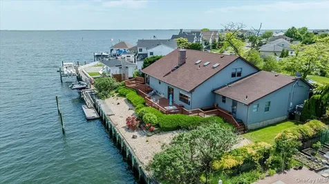 248 Harbor Lane Massapequa Park NY 11762