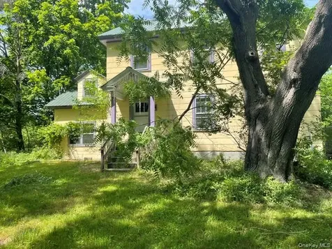 2228 State Route 203 Chatham NY 12037
