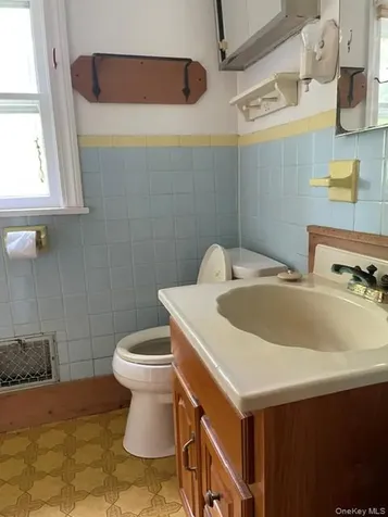2228 State Route 203 Chatham NY 12037