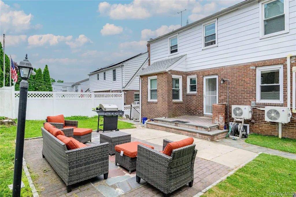 106 Dunwoodie Street Yonkers NY 10704