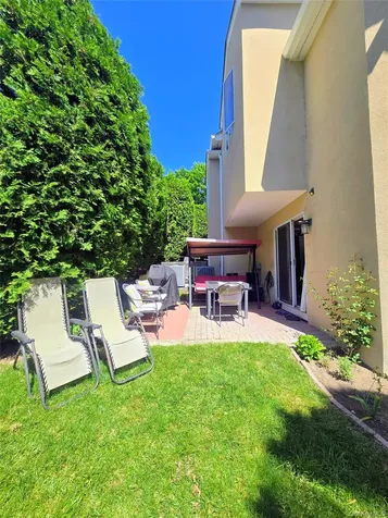 100 Chateau Lane Hawthorne NY 10532