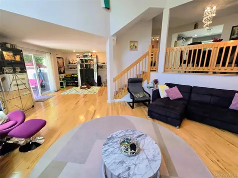 100 Chateau Lane Hawthorne NY 10532