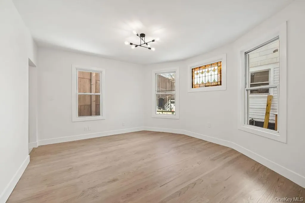 18 Anna Street Nyack NY 10960