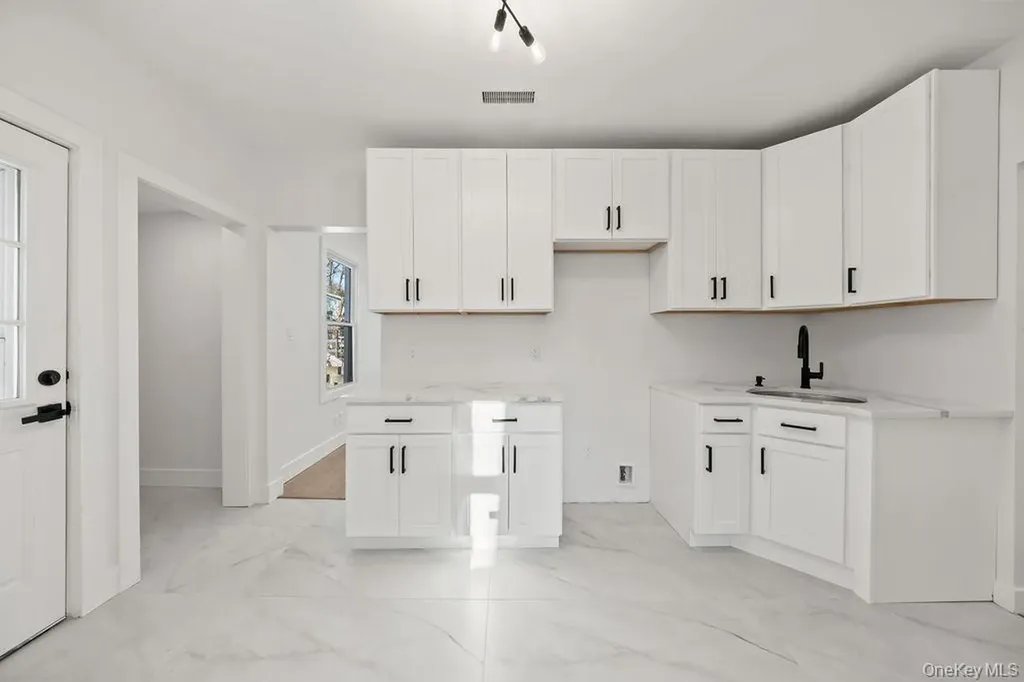 18 Anna Street Nyack NY 10960