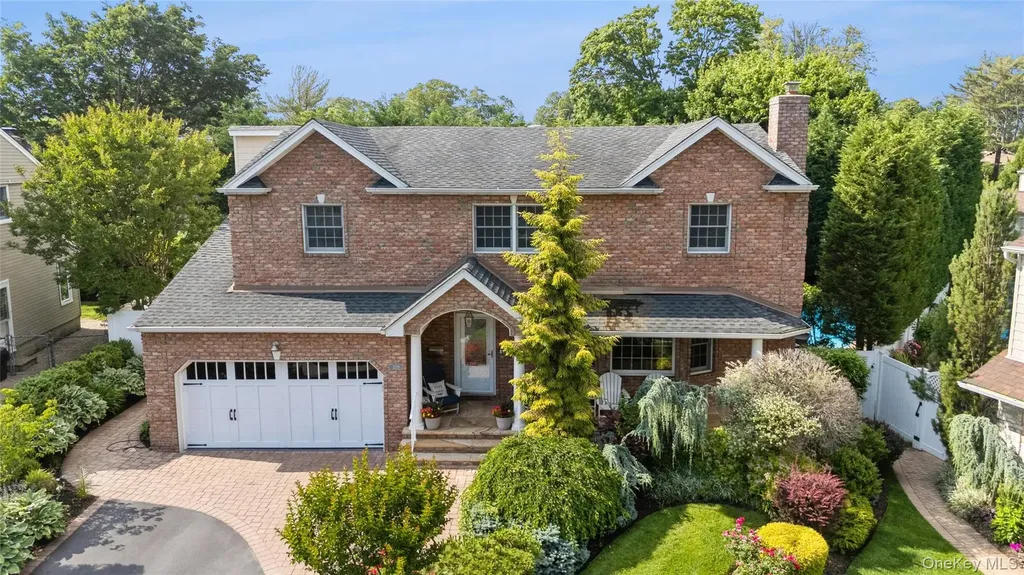 2539 Bradley Court Merrick NY 11566
