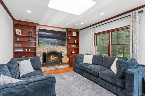 2539 Bradley Court Merrick NY 11566