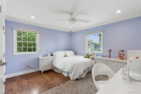 2539 Bradley Court Merrick NY 11566
