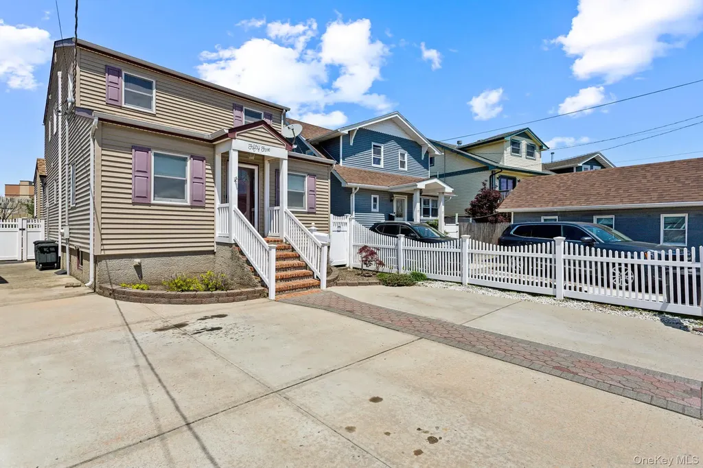 55 West Avenue Lawrence NY 11559