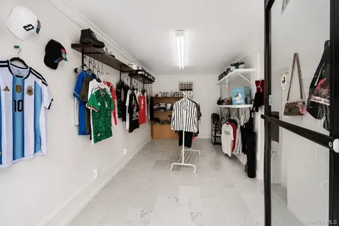 5001 4th Avenue Brooklyn NY 11220