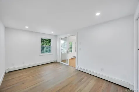 2331 Neptune Avenue Seaford NY 11783