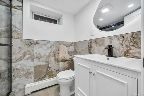 2331 Neptune Avenue Seaford NY 11783