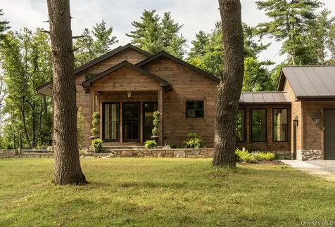 94 Newell Drive Kingston NY 12401