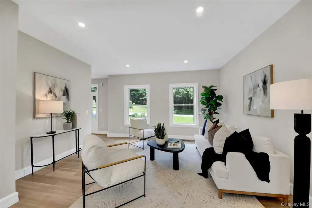 35 Shady Brook Lane Cortlandt Manor NY 10567