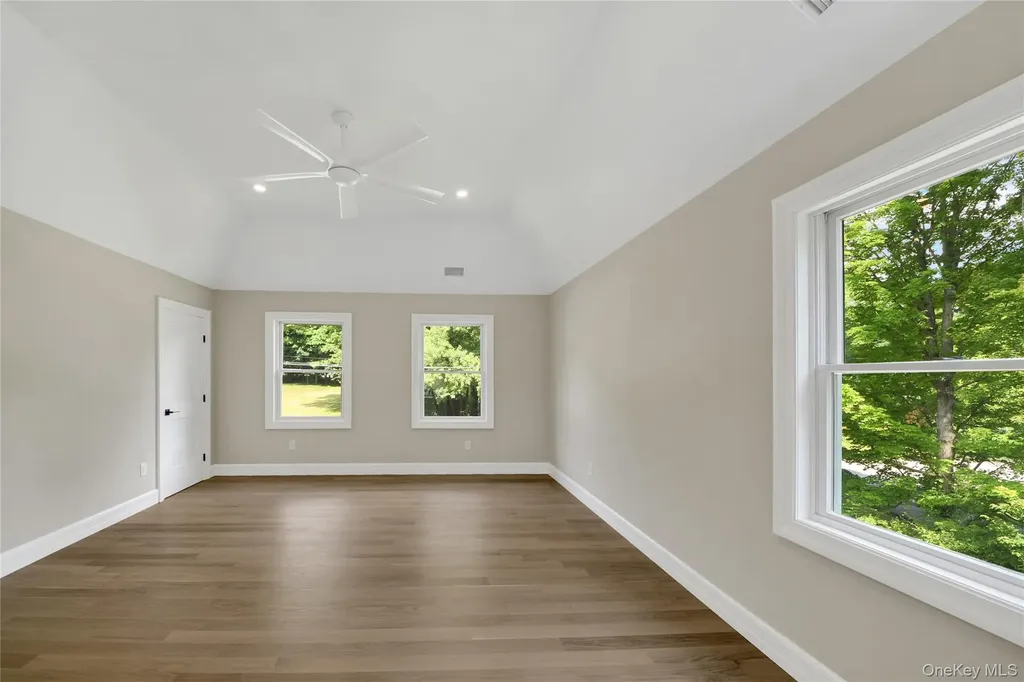 35 Shady Brook Lane Cortlandt Manor NY 10567