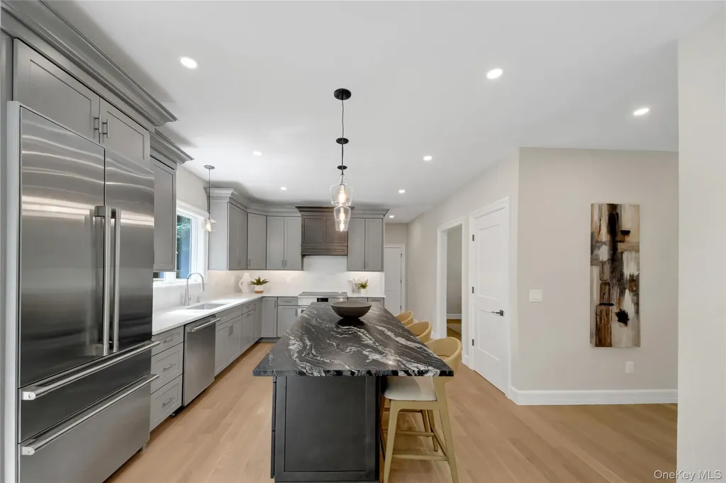 35 Shady Brook Lane Cortlandt Manor NY 10567