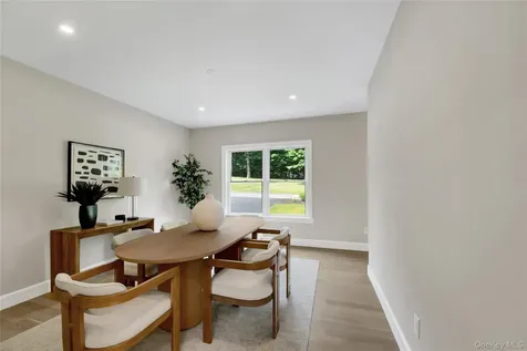 35 Shady Brook Lane Cortlandt Manor NY 10567