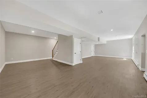 35 Shady Brook Lane Cortlandt Manor NY 10567