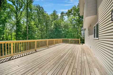 35 Shady Brook Lane Cortlandt Manor NY 10567