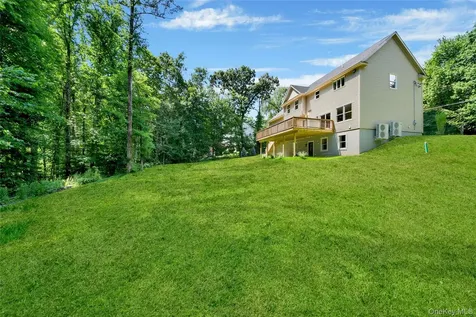 35 Shady Brook Lane Cortlandt Manor NY 10567