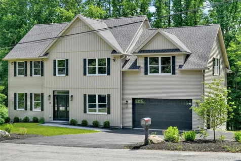 35 Shady Brook Lane Cortlandt Manor NY 10567