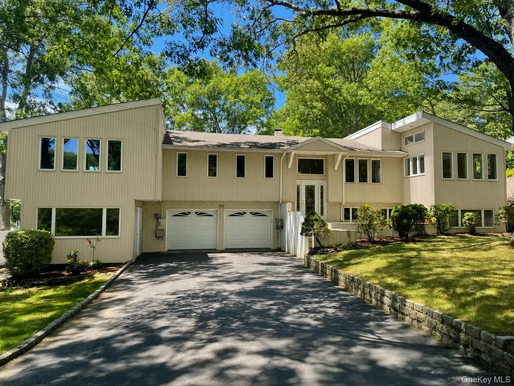 60 Winston Drive Smithtown NY 11787