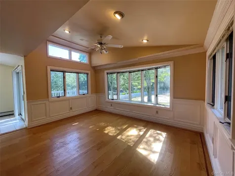 60 Winston Drive Smithtown NY 11787