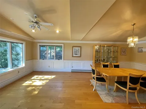 60 Winston Drive Smithtown NY 11787