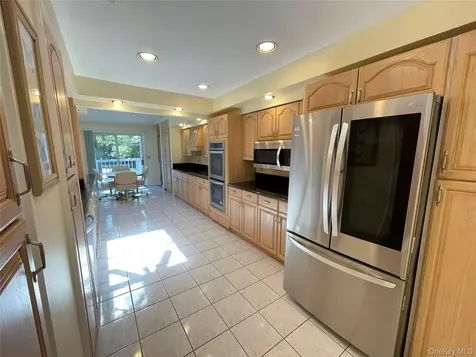 60 Winston Drive Smithtown NY 11787