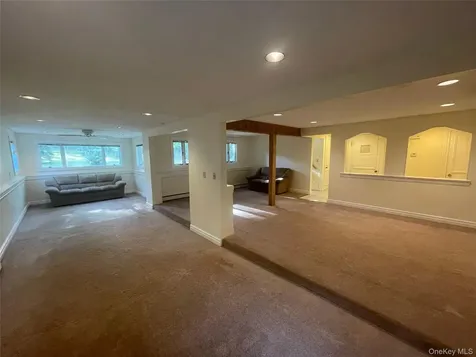 60 Winston Drive Smithtown NY 11787
