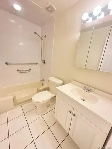 60 Winston Drive Smithtown NY 11787