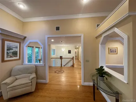 60 Winston Drive Smithtown NY 11787