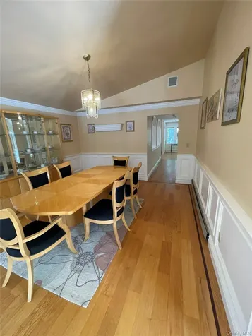 60 Winston Drive Smithtown NY 11787