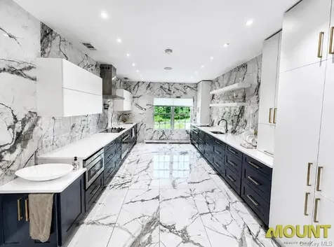 14 Apple Hill Drive Highland Mills NY 10930