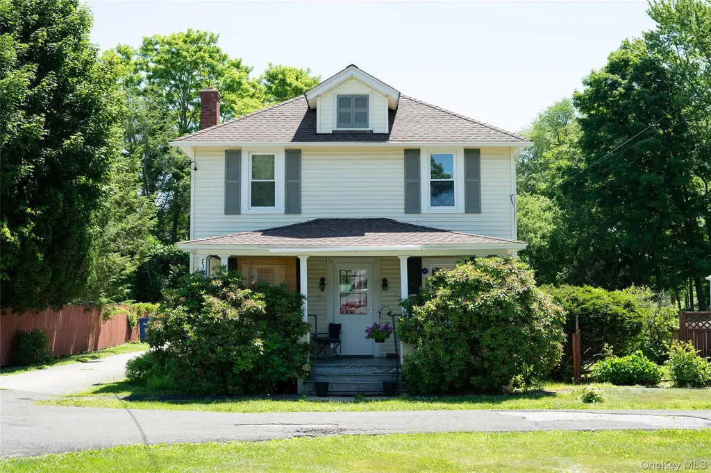 7318 S Broadway Red Hook NY 12571