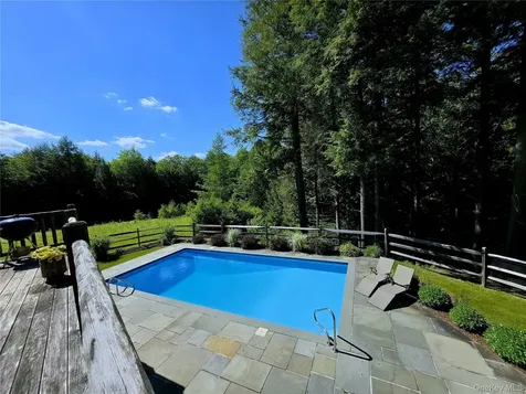 108 Eagles Ridge Way Parksville NY 12768