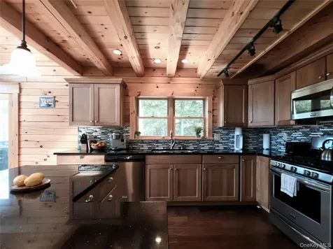 108 Eagles Ridge Way Parksville NY 12768