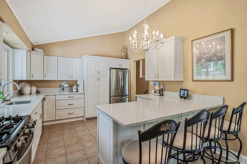 11 Beverly Lane East Moriches NY 11940
