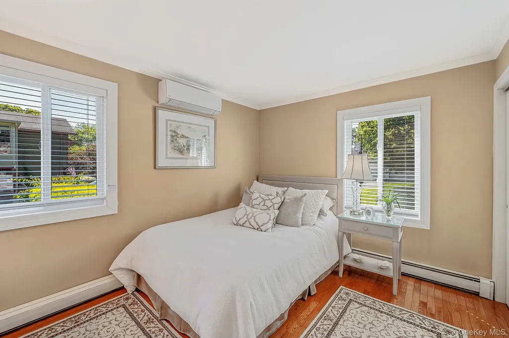 11 Beverly Lane East Moriches NY 11940