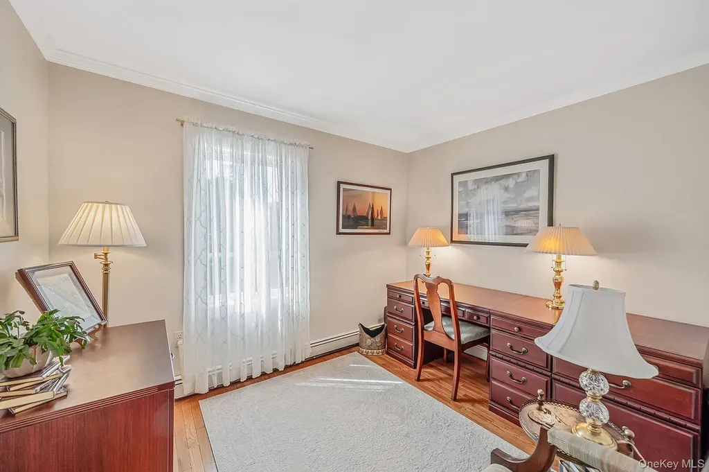 11 Beverly Lane East Moriches NY 11940