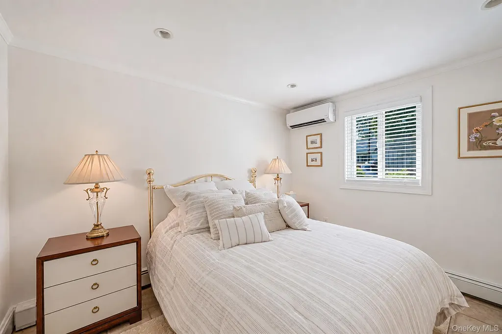 11 Beverly Lane East Moriches NY 11940