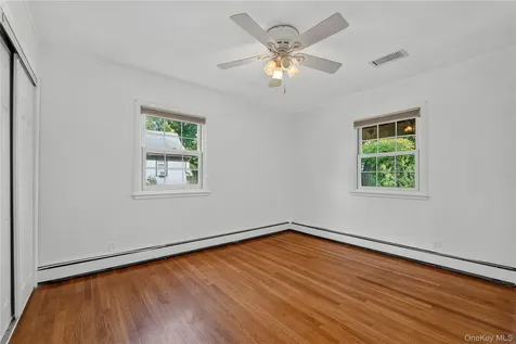 67 Topland Road White Plains NY 10605