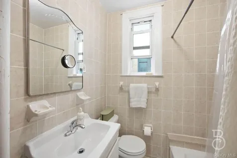 30-19 33rd Street Astoria NY 11102